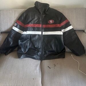 Vintage reebok NFL SF 49er
Leather Varsity Jacket size 2XL